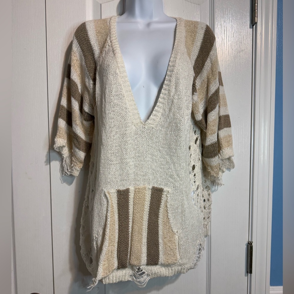 POL‎ Cream & Neutral Striped Distressed Oversized Deep V-Neck Sweater 🧶